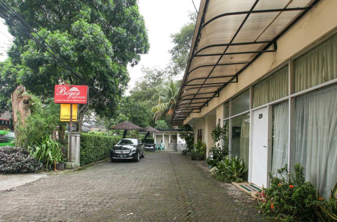 Lite Rooms Bogor Guest House Экстерьер фото