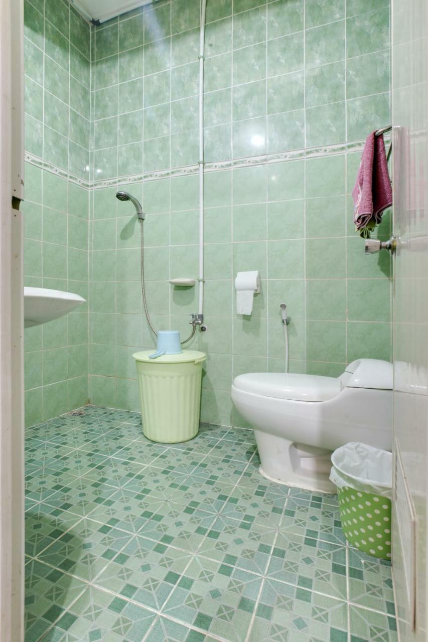 Lite Rooms Bogor Guest House Экстерьер фото