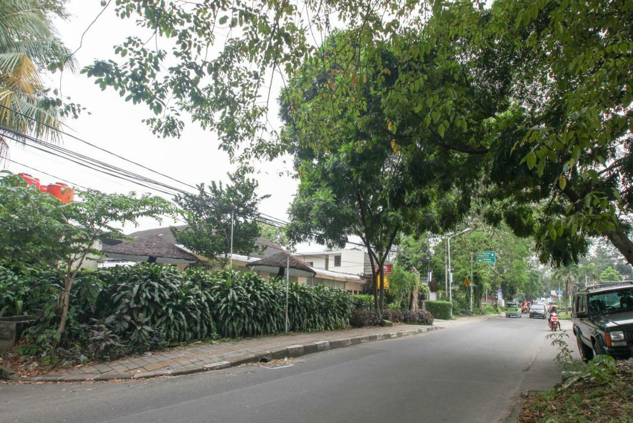 Lite Rooms Bogor Guest House Экстерьер фото
