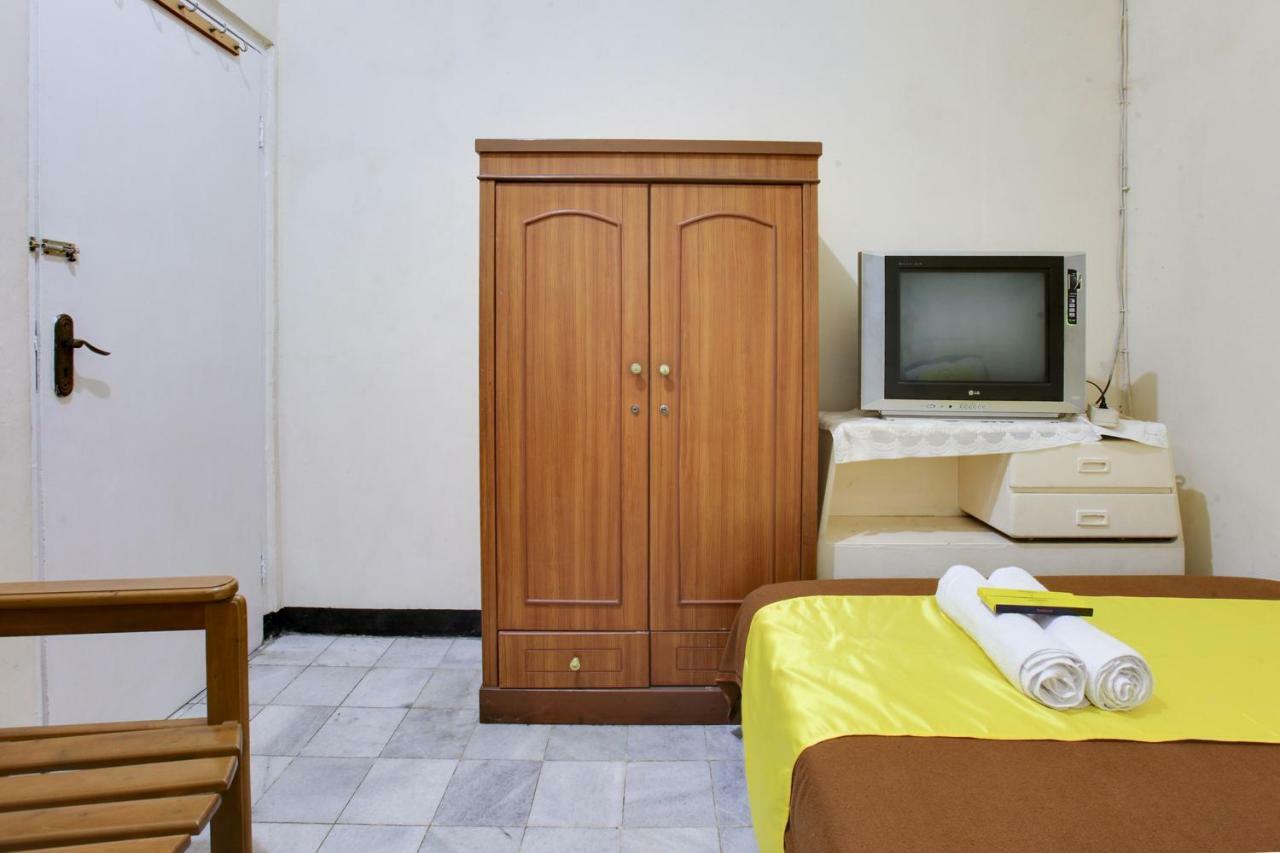 Lite Rooms Bogor Guest House Экстерьер фото